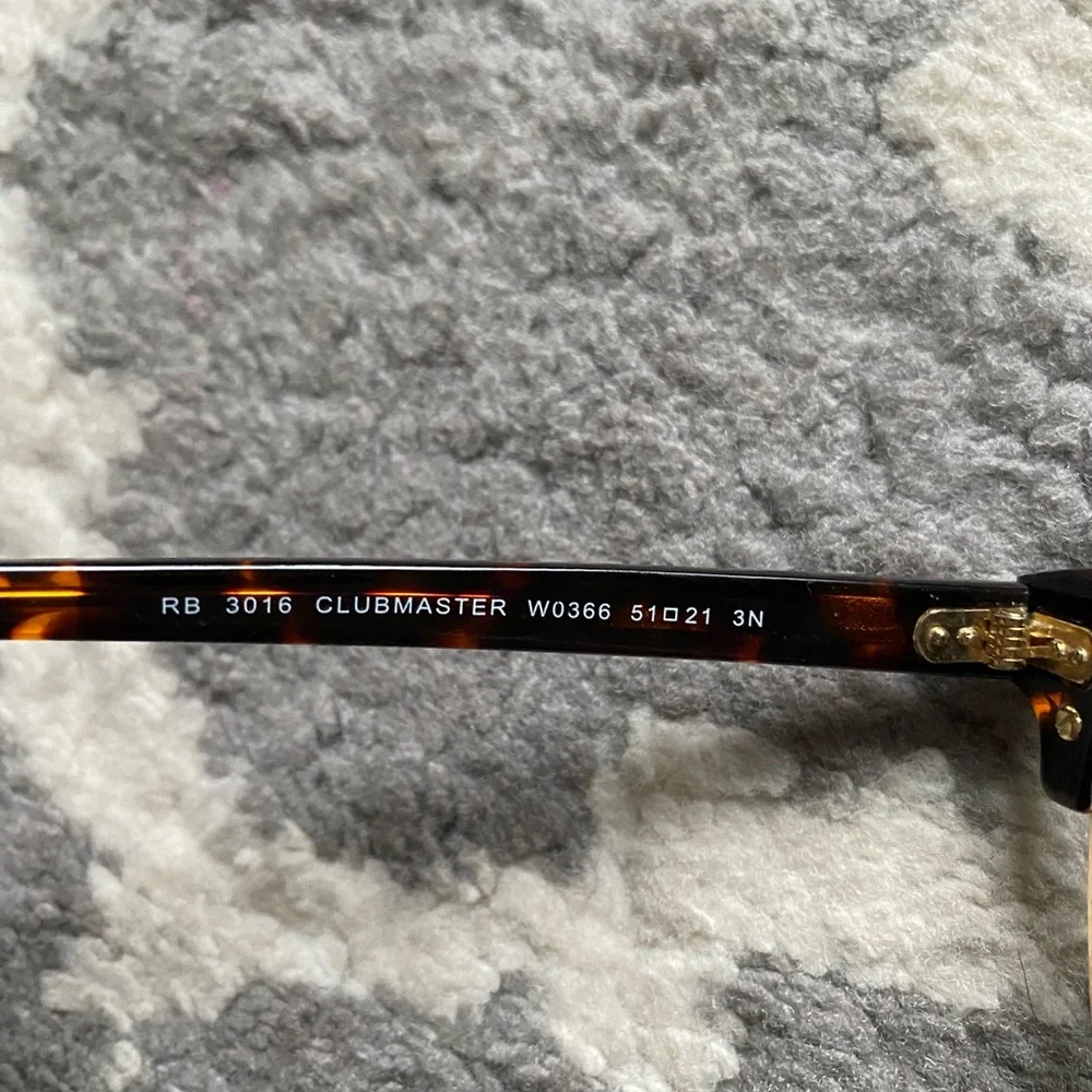 Ray ban Clubmaster sunglasses - Picture 8 of 8